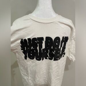 Just Do It Yourself Men’s White T-shirt Black Lettering Streetwear Men’s Medium